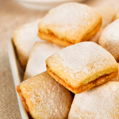 Biscoitos com Geléia