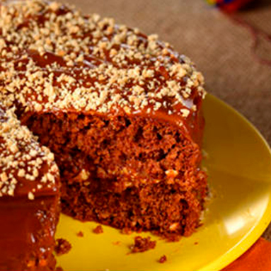 Bolo de Chocolate com Doce de Leite