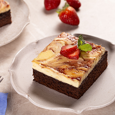 Brownie cheesecake de morango